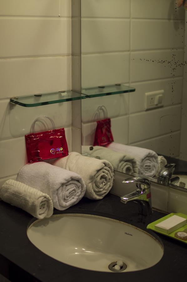 Oyo 751 Hotel Shree Palace Bhopal Buitenkant foto